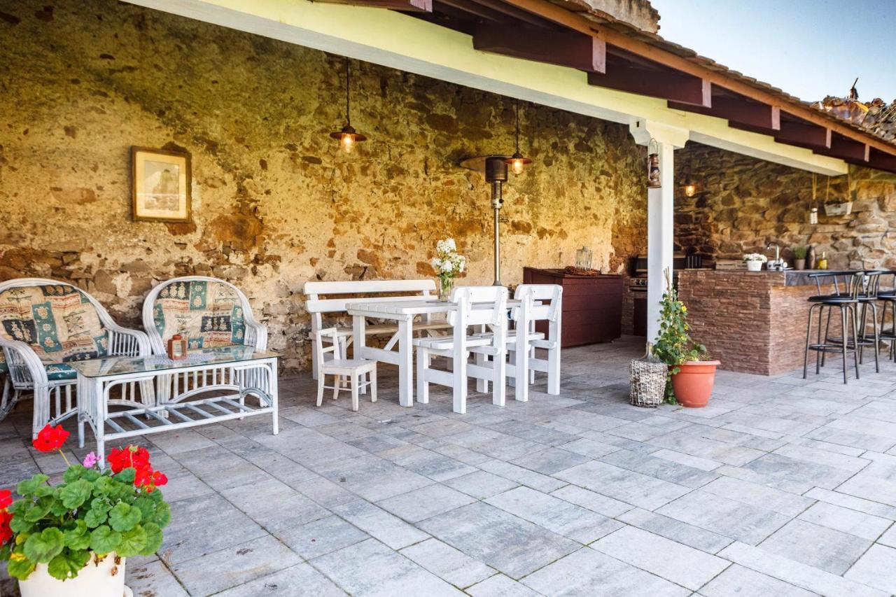 Chalupa Tesinov Protivín Εξωτερικό φωτογραφία